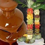 Fontanna czekoladowa z podświetlanym podestem, palmy owocowe